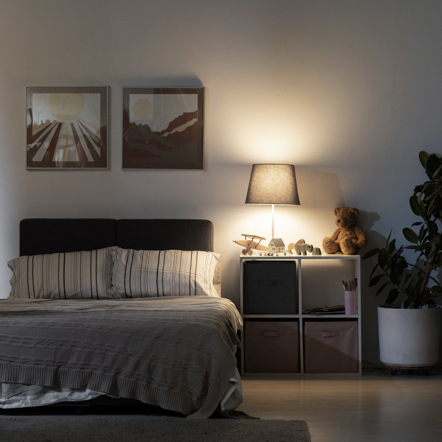 Feit Electric A30/100/930CA 16W (30/70/100W Replacement) Bright White (3000K) A19 (E26 Base) 3-Way LED Light Bulb