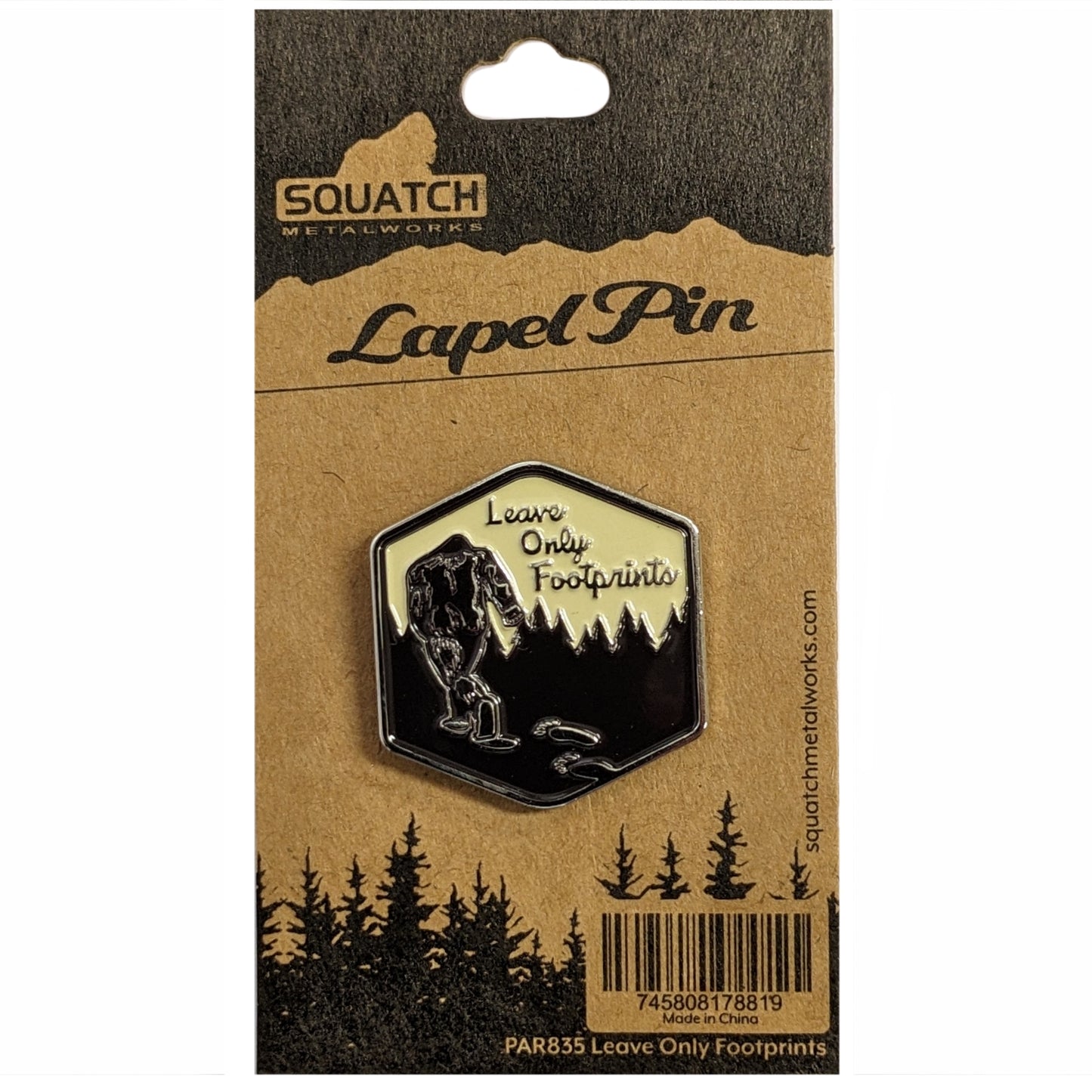 Paradise Clay PAR835 Leave Only Footprints - Lapel Pin
