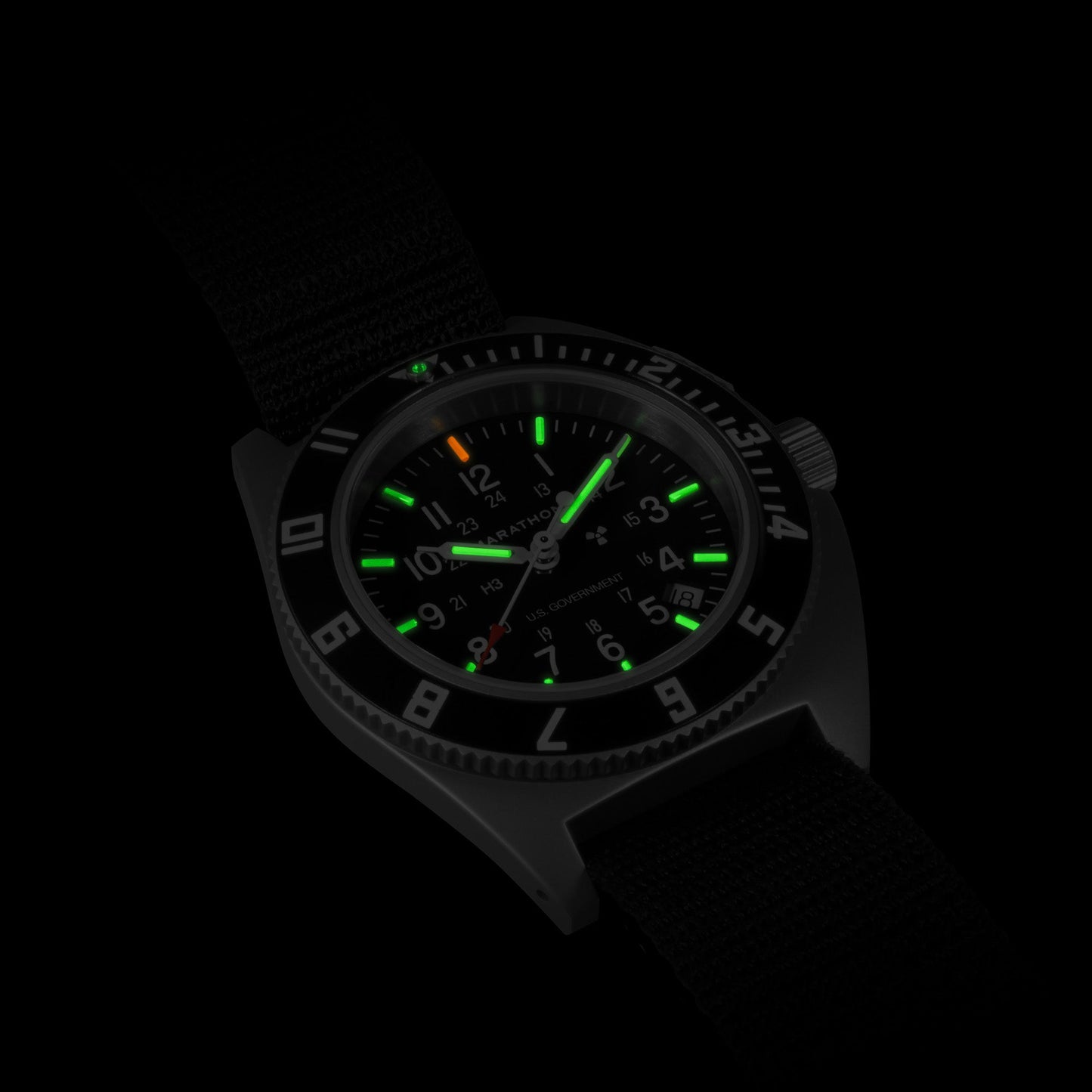 Marathon WW194013SS-0102 Stainless Steel Pilot's Navigator with Date - 41mm - with Black Ballistic Nylon Strap 12"