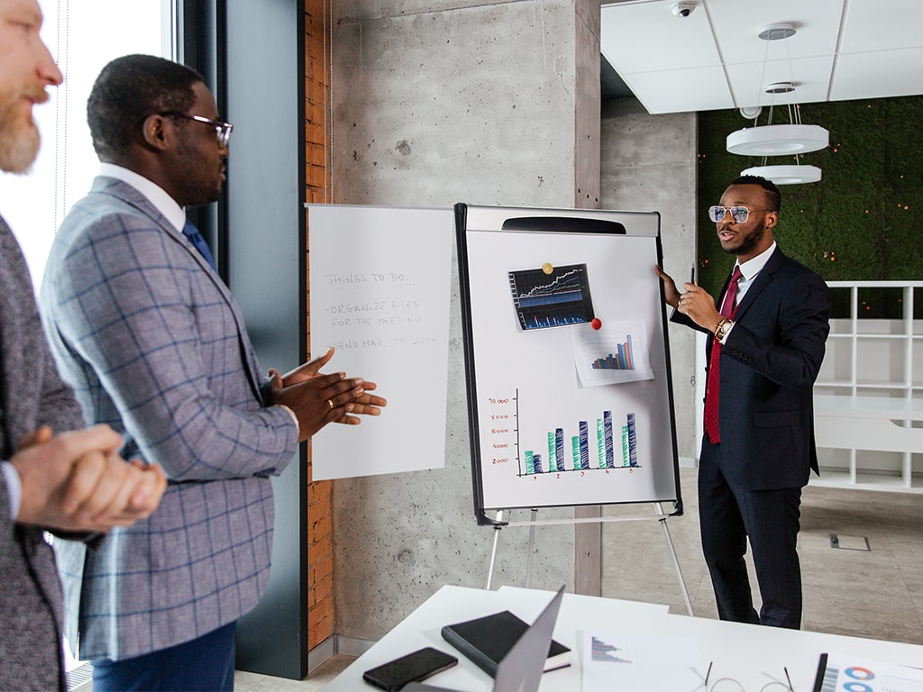 MasterVision EA23066720 Mvi Premium Tripod