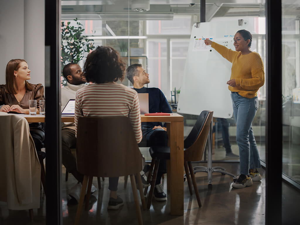 MasterVision GEA4850116 Heavy-Duty Magnetic Glass Mobile Easel