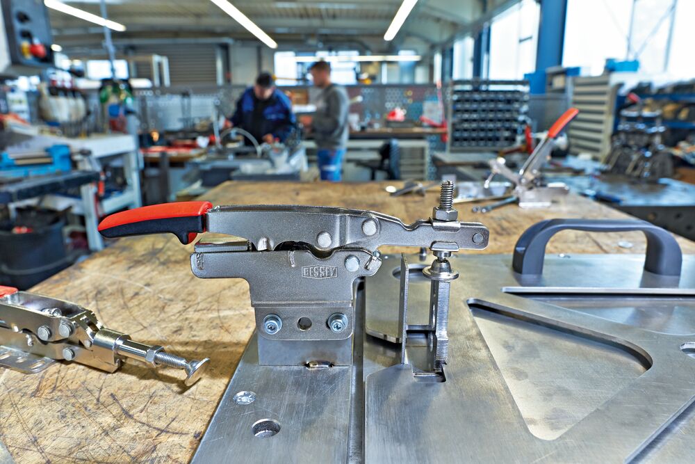 Bessey STC-HV20 Auto‑Adjust Toggle Clamp, Horizontal