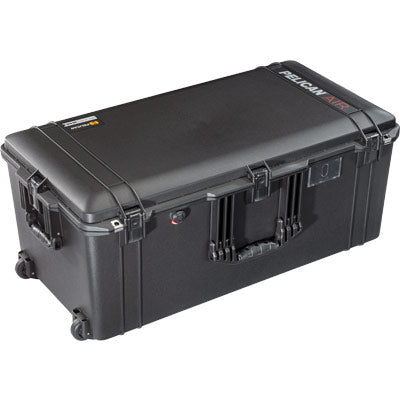 Pelican 1646 Air Case with Foam, Black