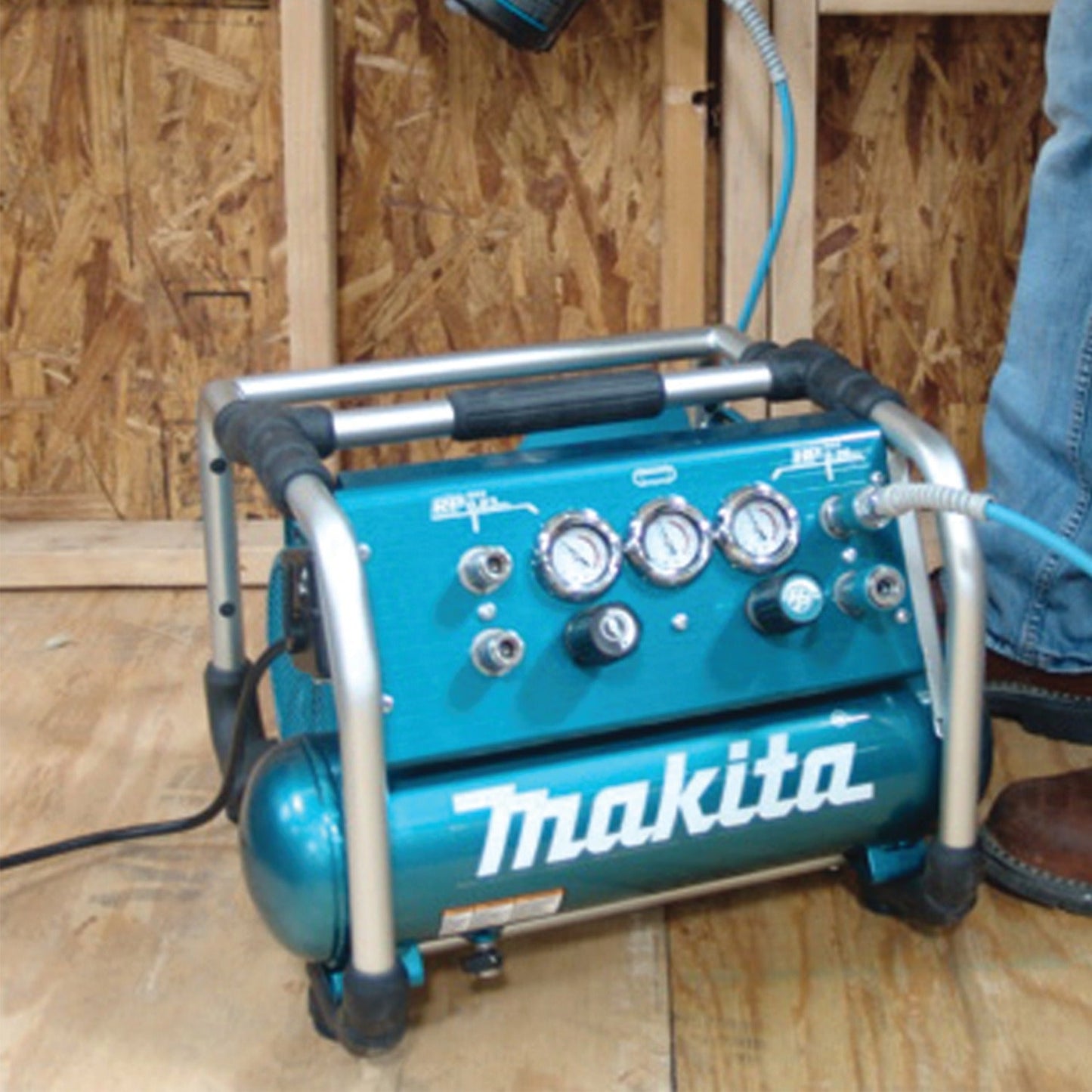 Makita AC310H 2.5 HP* High Pressure Air Compressor