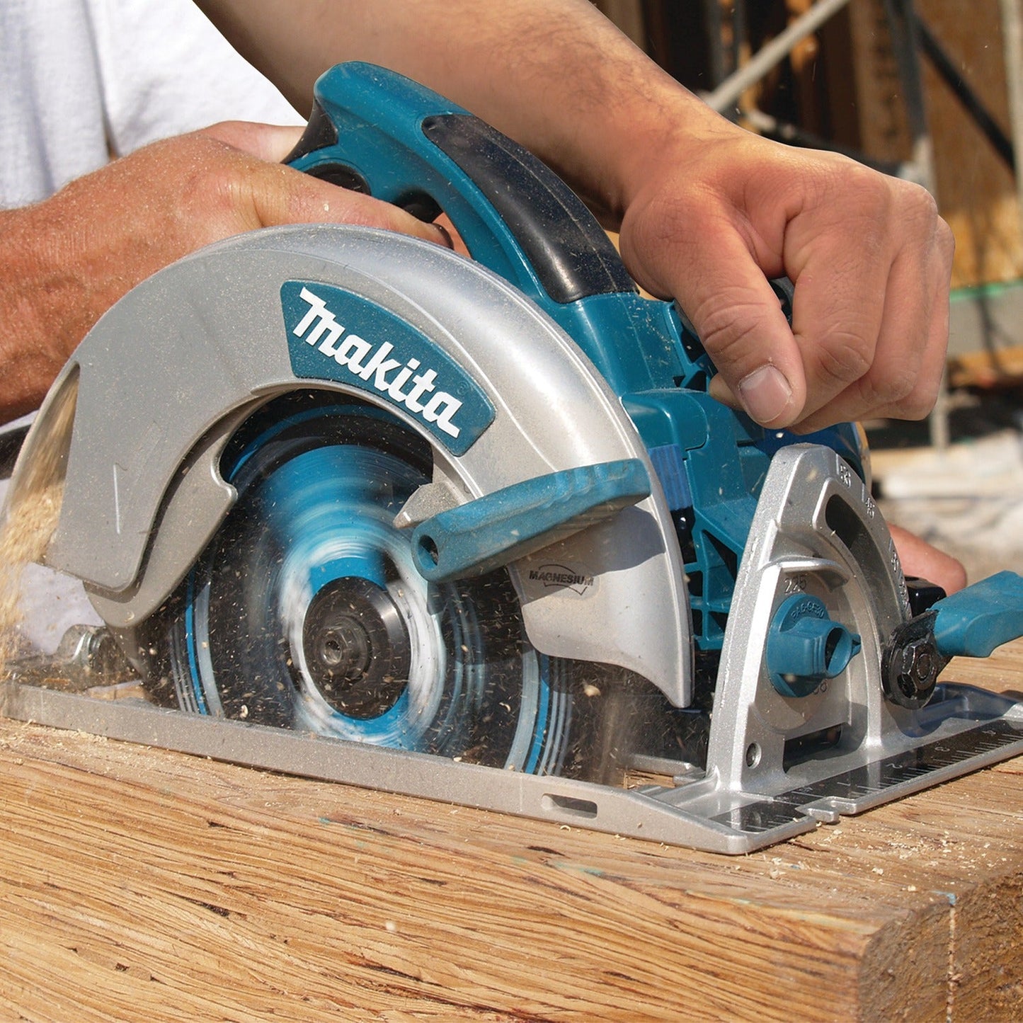 Makita 5007MG 7‘1/4" Magnesium Circular Saw