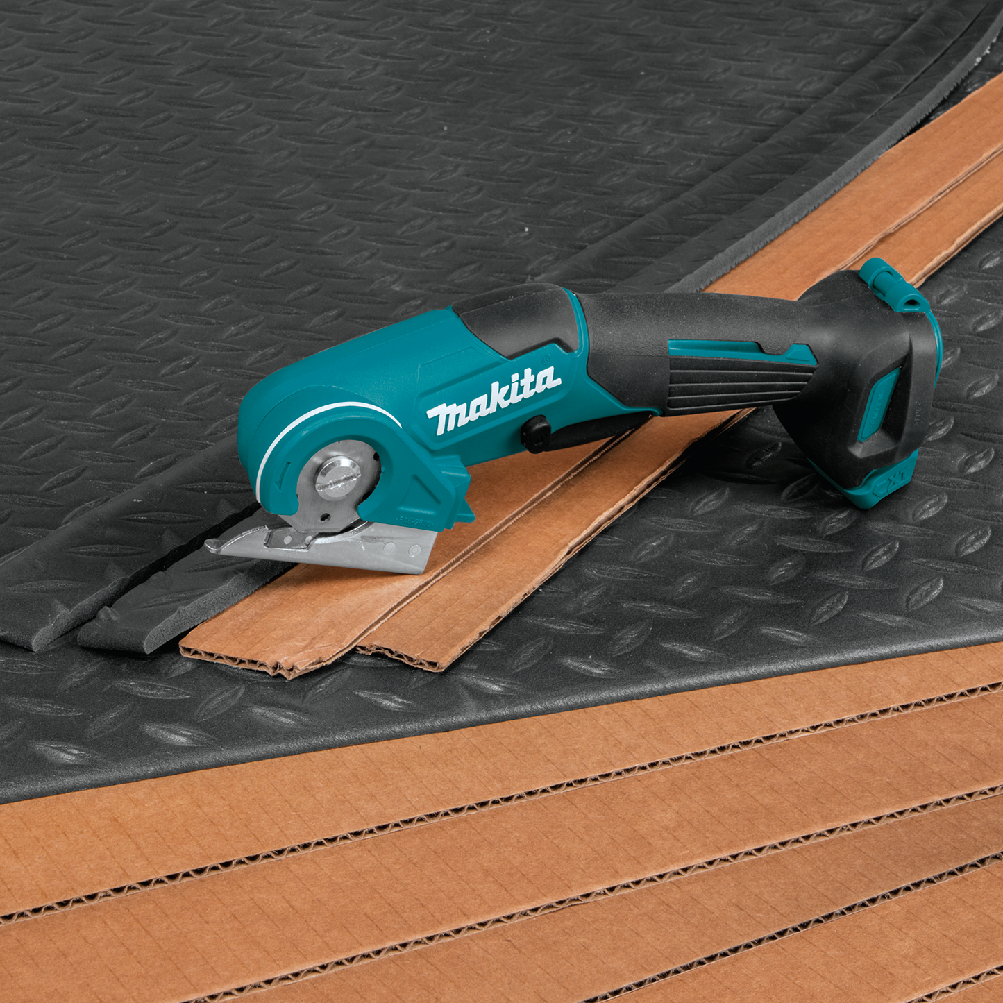 Makita PC01Z 12V max CXT® Lithium‘Ion Cordless Multi‘Cutter, Tool Only