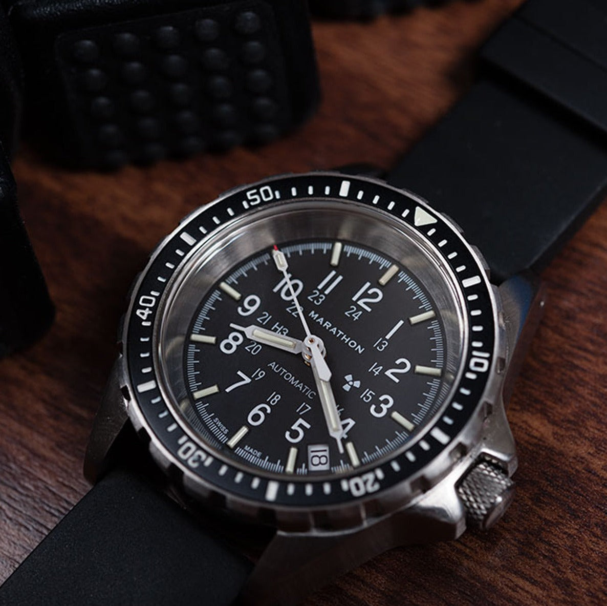 Marathon WW194026SS-0130 Medium Diver's Automatic (MSAR Auto) - 36mm with 3 pieces Black Rubber Strap