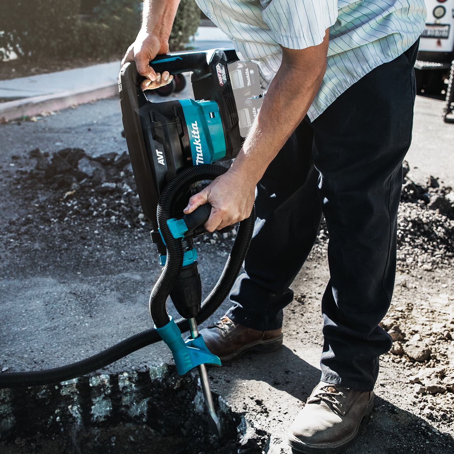 Makita GMH02Z 80V max (40V max X2) XGT® Brushless 28 lb. SDS‘ MAX AVT® Demolition Hammer, AWS® Capable, Tool Only