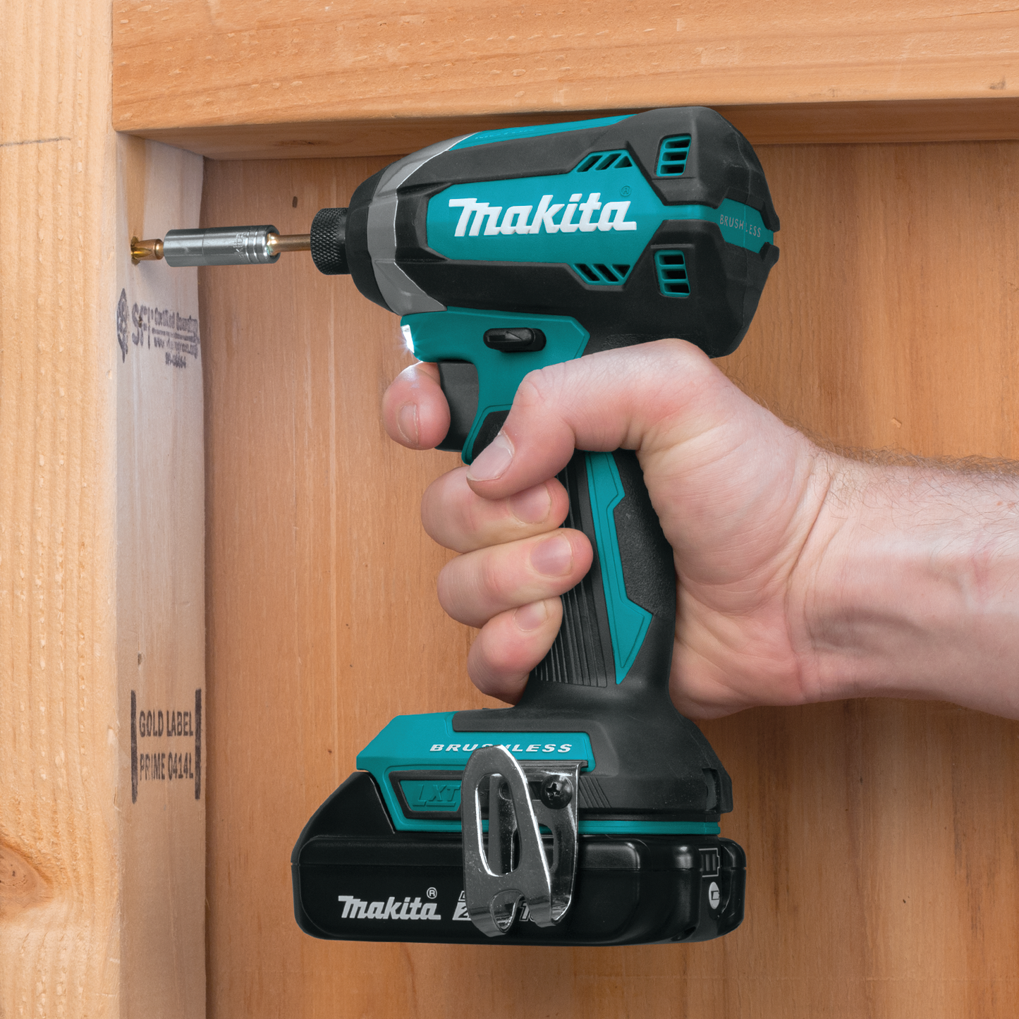 Makita XT269R 18V LXT® Lithium‘Ion Compact Brushless Cordless 2‘Pc. Combo Kit (2.0Ah)