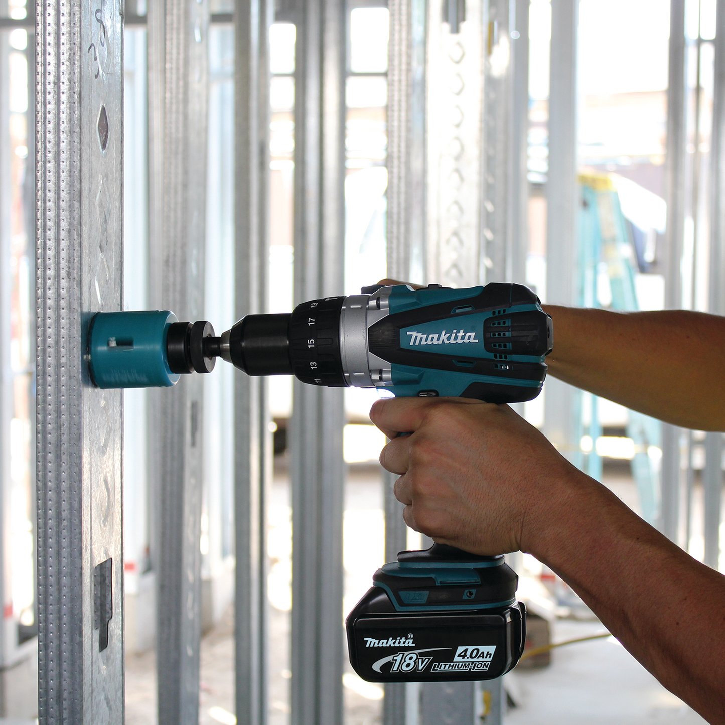 Makita XT263M 18V LXT® Lithium‘Ion Cordless 2‘Pc. Combo Kit (4.0Ah)