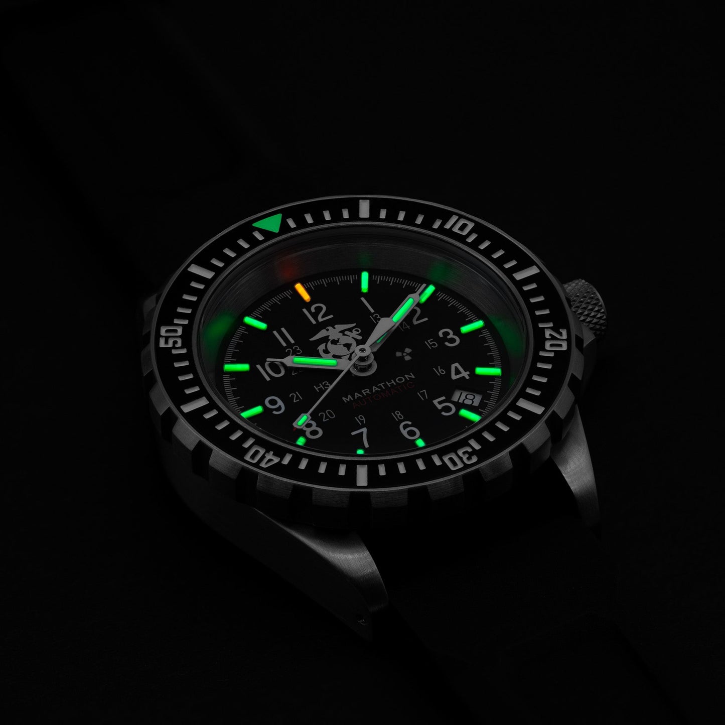 Marathon WW194006SS-0230 Large Diver's Automatic (GSAR) - 41mm - USMC with 3 pieces Black Rubber Strap