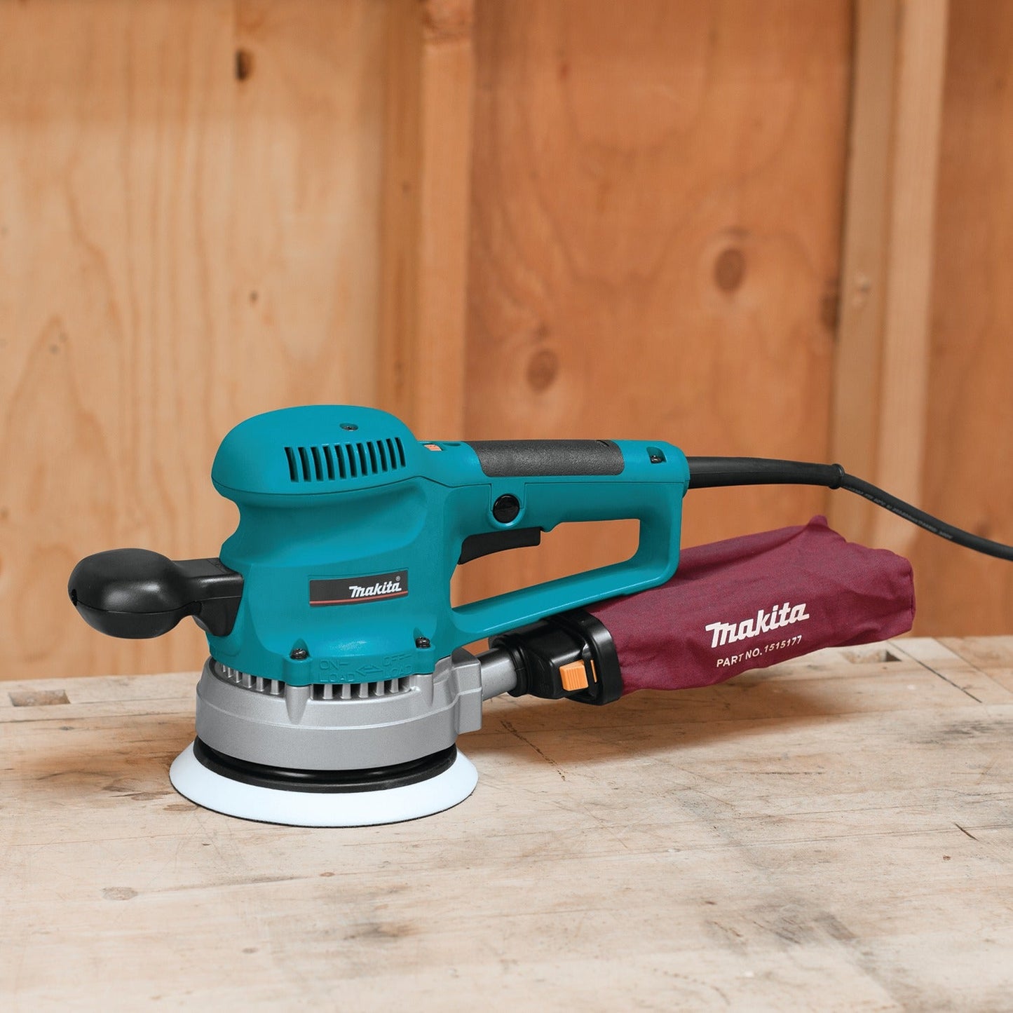 Makita BO6030 6" Random Orbit Sander