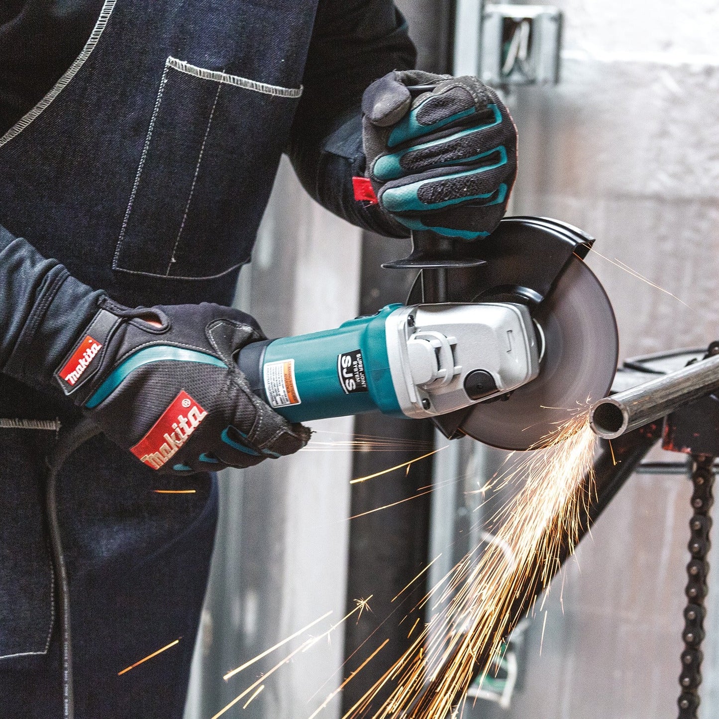 Makita 9566CV 6" SJS, High‘Power Cut‘Off/Angle Grinder