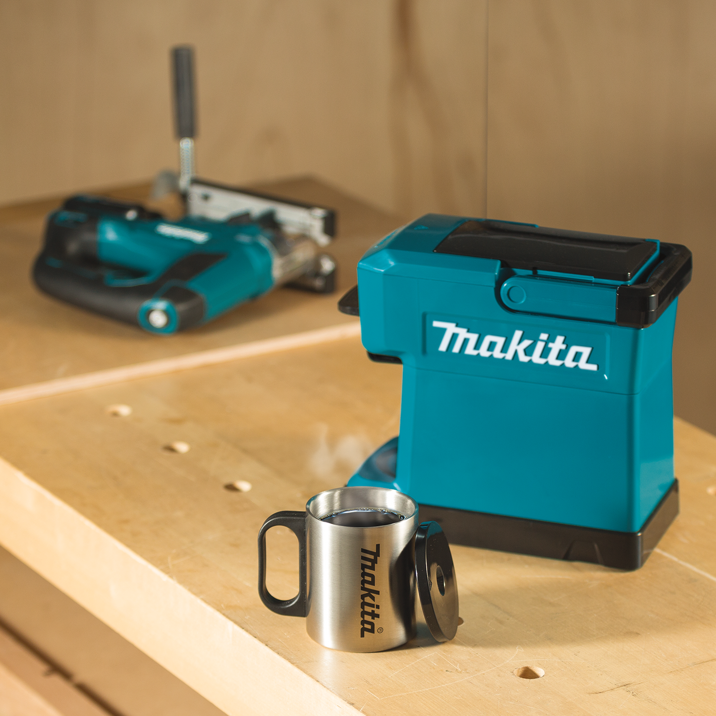 Makita DCM501Z 18V Lxt® / 12V Max Cxt® Lithiumion Cordless Coffee Maker, Tool Only