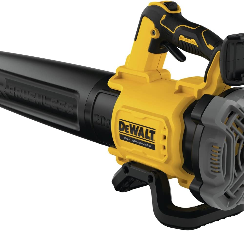 Dewalt DCKO215M1 Xr® 20V Max* Cordless String Trimmer And Brushless Blower Combo Kit