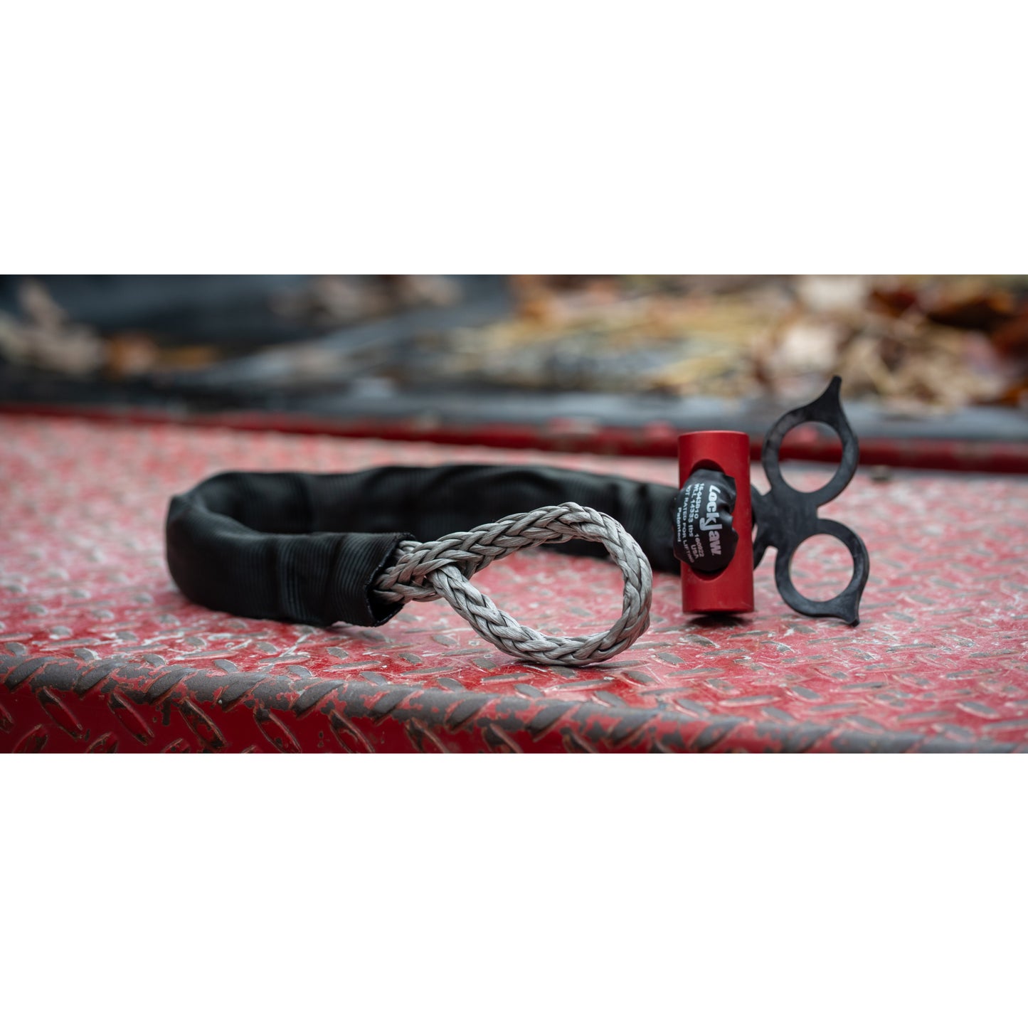 Fusion Tools 17-025004 LockJaw Synthetic Shackle, Lifting Rated, 1.65 Tons WLL, 2" Working Diameter