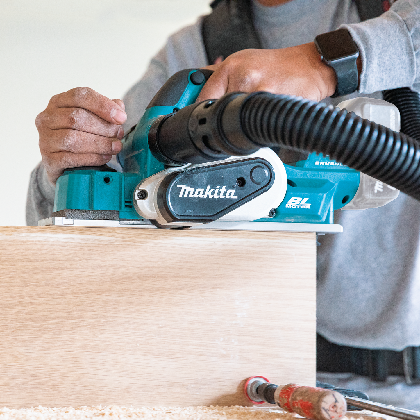 Makita XPK02Z 18V LXT® Lithium‘Ion Brushless Cordless 3‘1/4" Planer, AWS® Capable, Tool Only