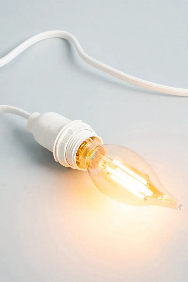 Euri Lighting VBA10-3020ea-4 Vintage LED 40-Watt Equivalent B10 Angular Tip Filament Lamp E12 Candelabra Amber Glass Dimmable