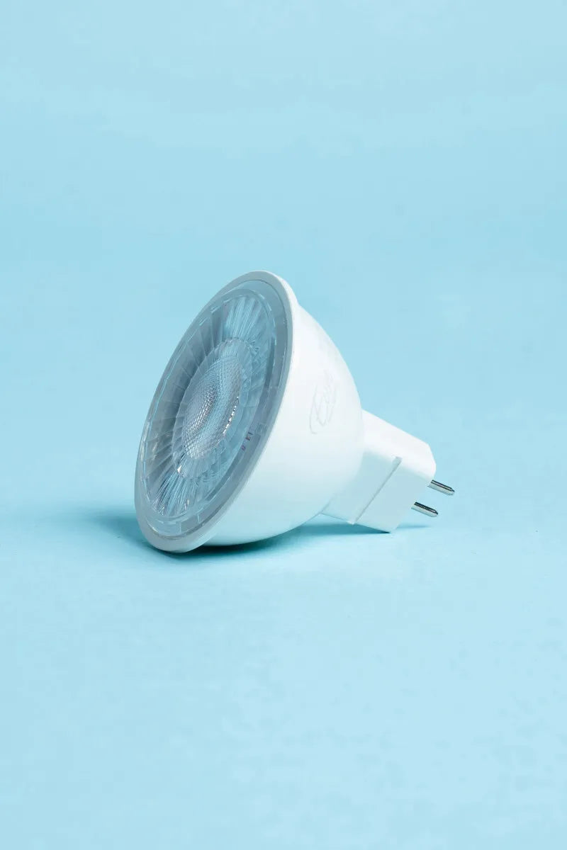 Euri Lighting EM16-7W4020EW Everyday LED 50-Watt Equivalent MR16 Lamp GU5.3 Base Dimmable