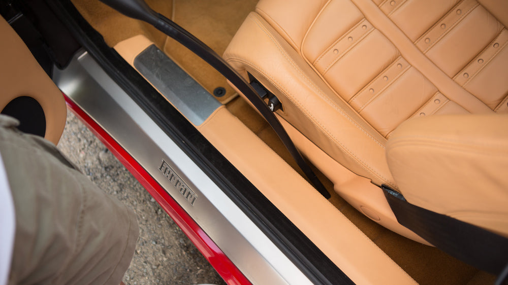 Metrovac 112I-112716 Vac N Blo 4.0 Peak Hp Portable Vacuum Cleaner/Blower W/ Accessories 220V / Euro