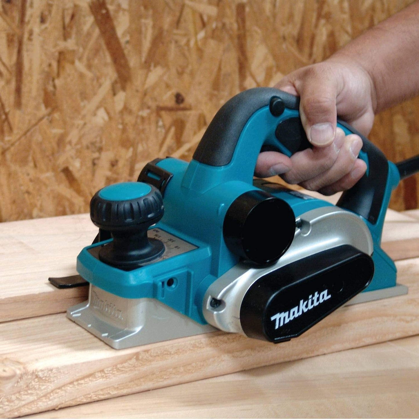 Makita KP0810 3‘1/4" Planer