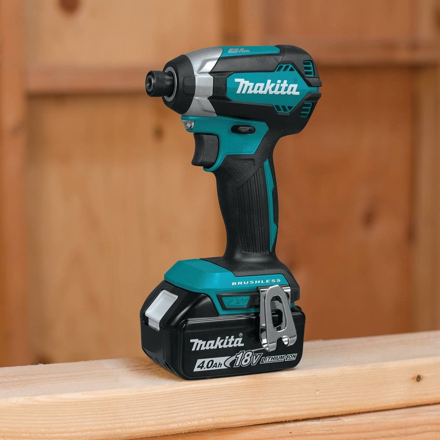 Makita XT328M 18V LXT® Lithium‘Ion Brushless Cordless 3‘Pc. Combo Kit (4.0Ah)