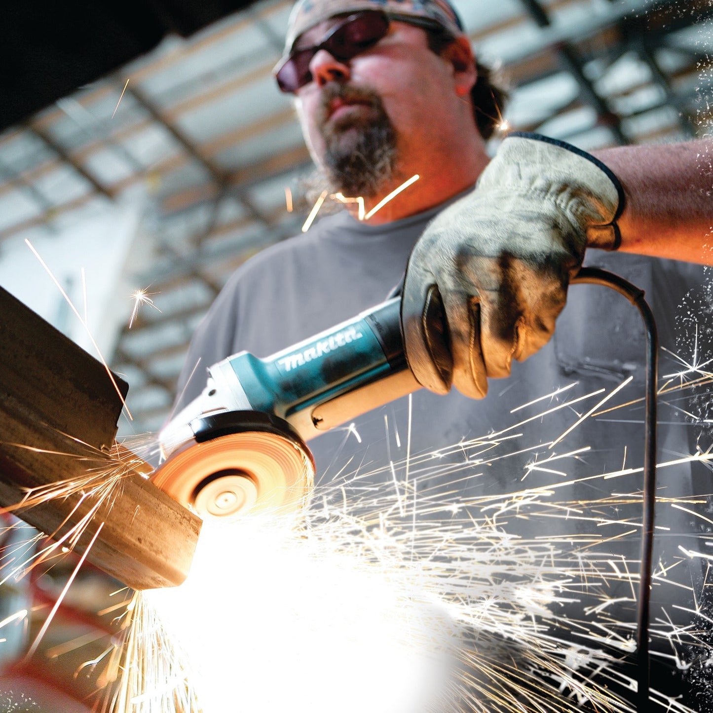 Makita 9564PC 4‘1/2" SJS, High‘Power Paddle Switch Angle Grinder