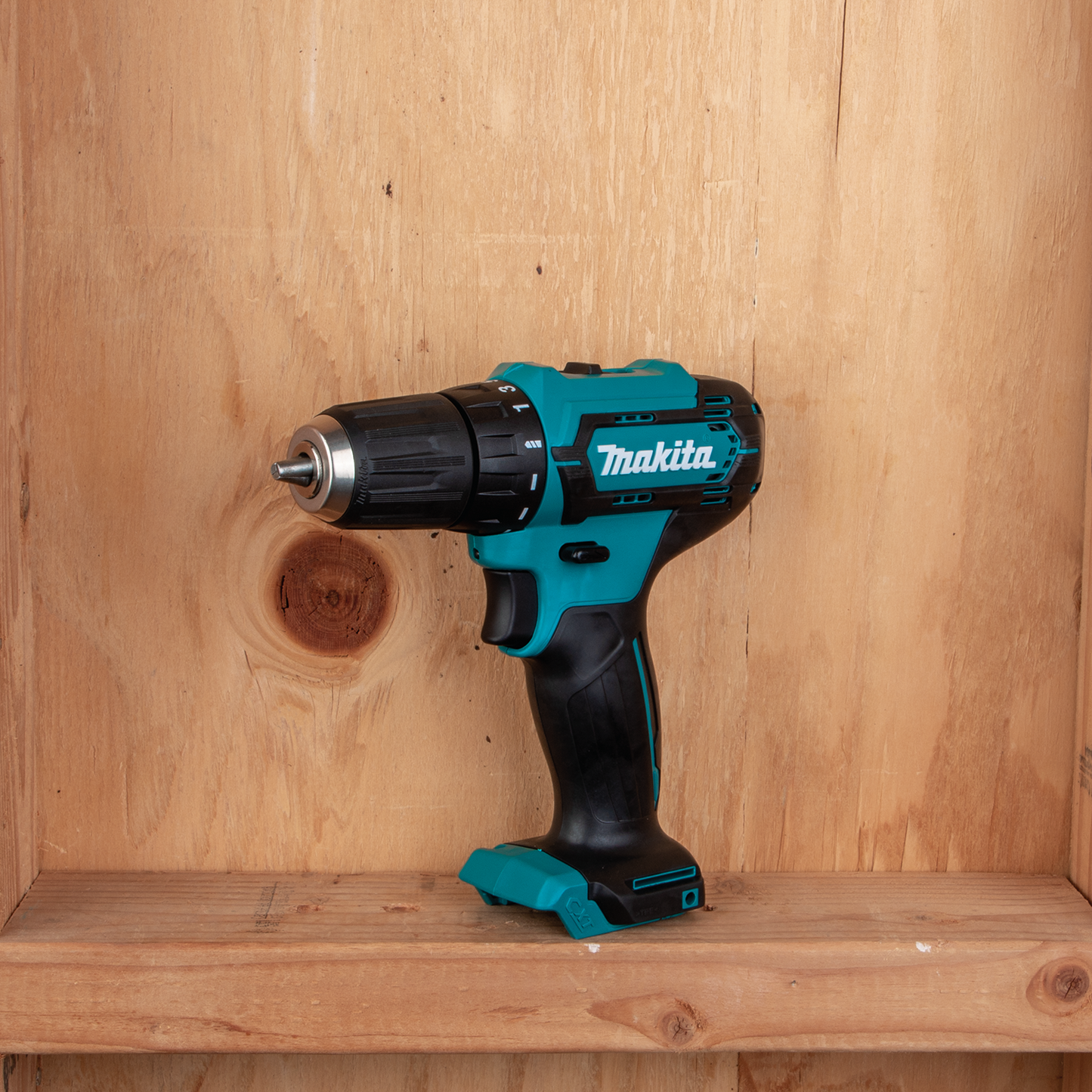 Makita FD09Z 12V max CXT® Lithium‘Ion Cordless 3/8" Driver‘Drill, Tool Only