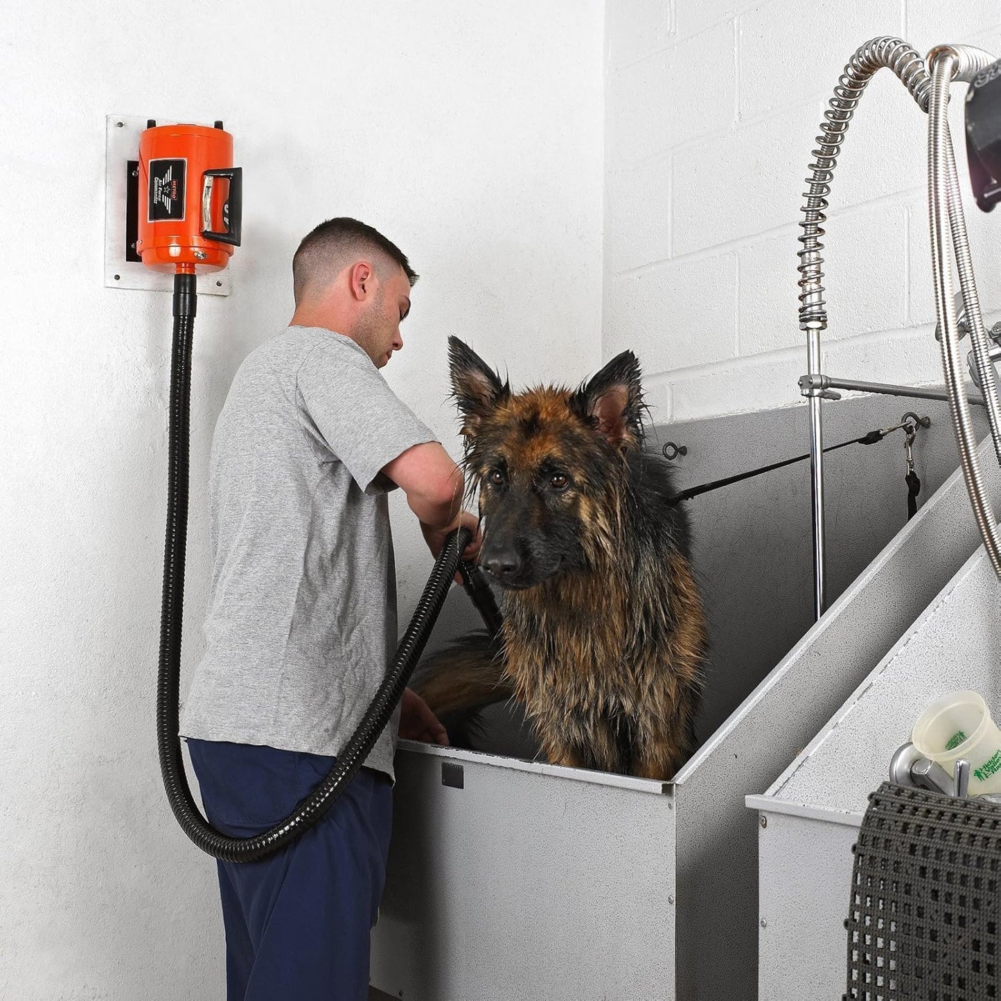 Metrovac 114-144977 Air Force Commander Two Speed Dryer - Orange