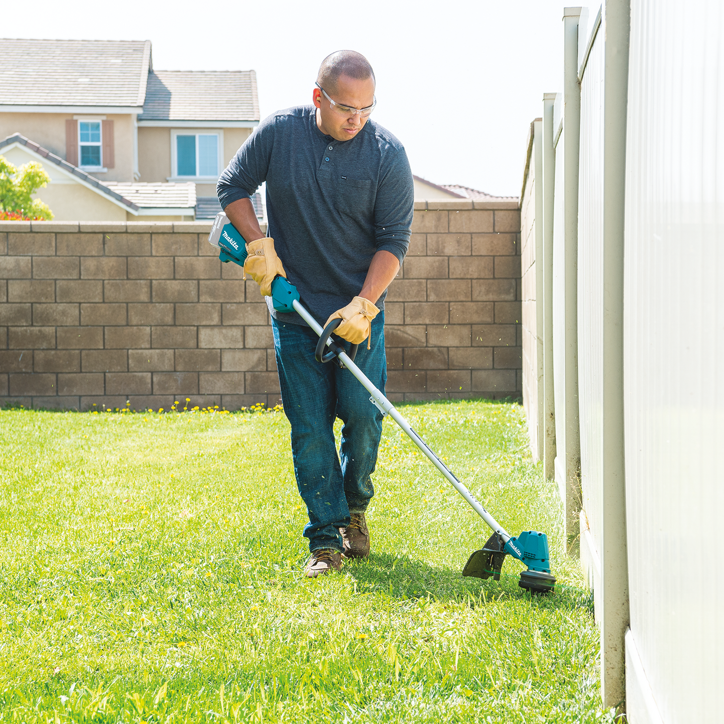 Makita XRU23Z 18V LXT® Lithium‘Ion Brushless Cordless 13" String Trimmer, Tool Only