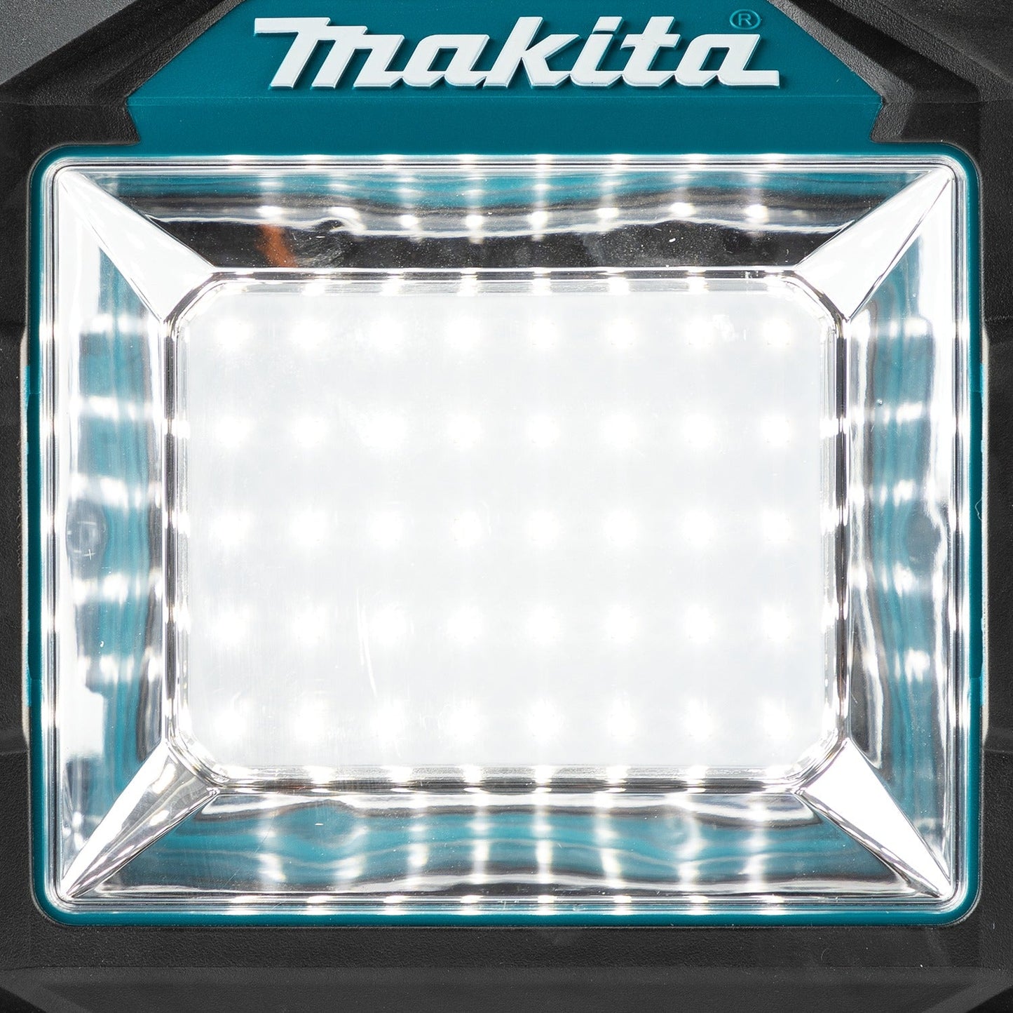 Makita ML005G 40V max XGT® / 18V LXT® Cordless Work Light, Light Only