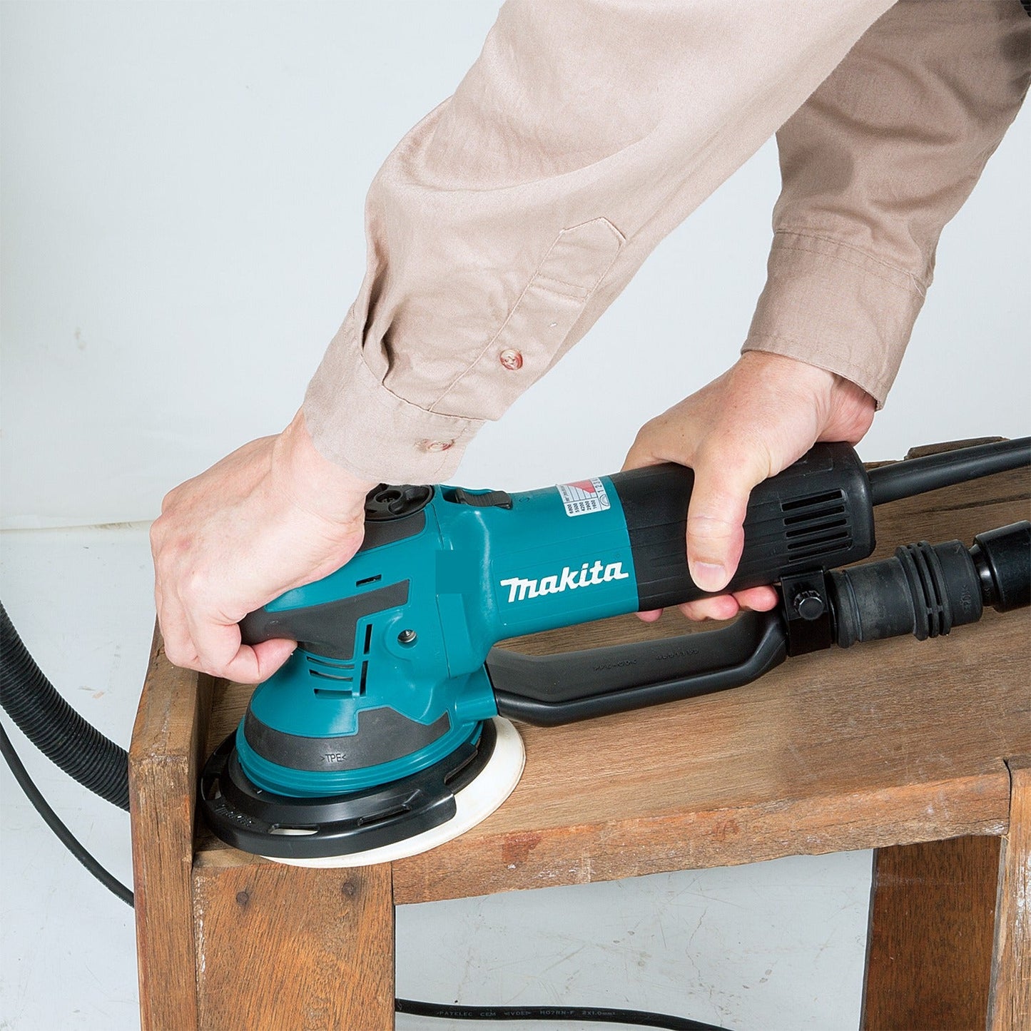 Makita BO6050J 6" Random Orbit Sander