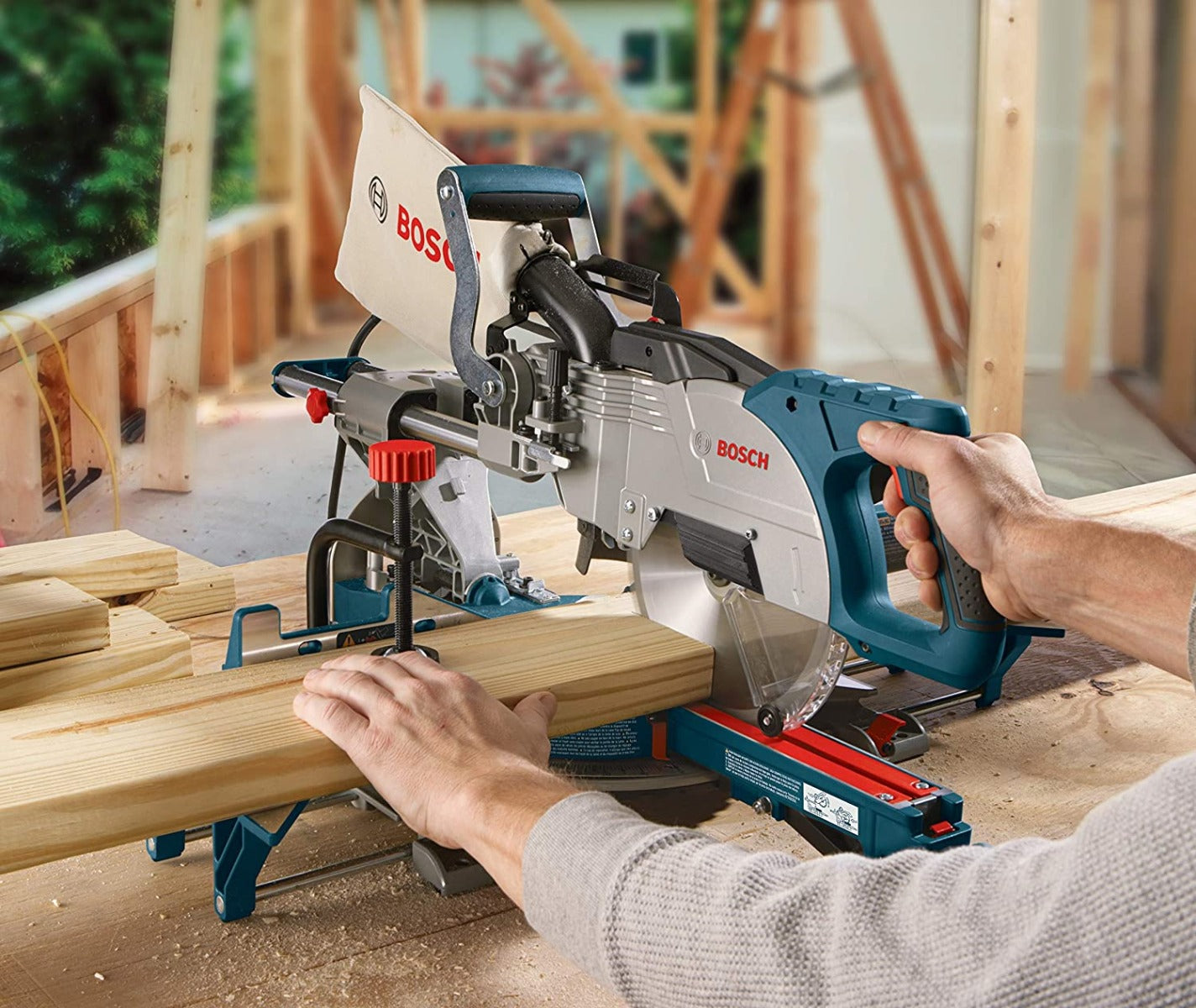 Bosch CM8S 120V 8-1/2" Slide Miter Saw