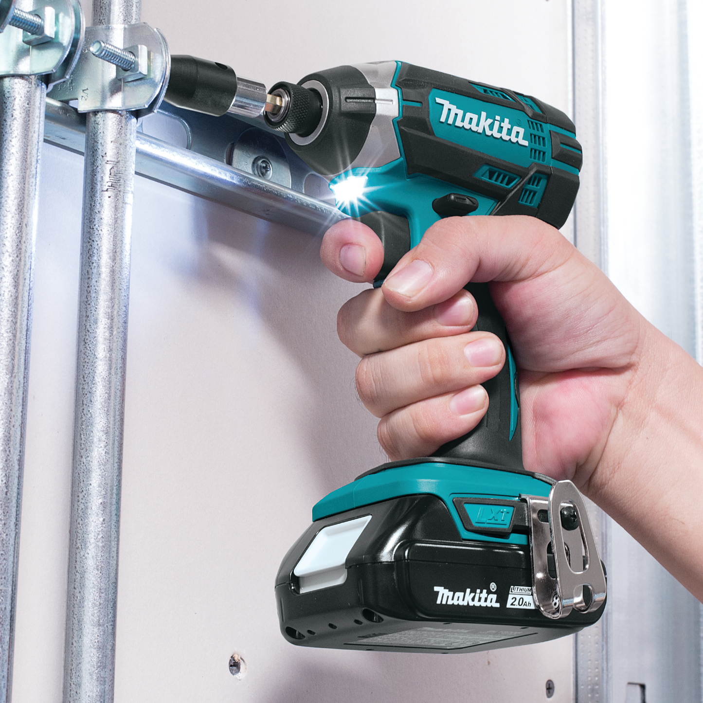 Makita XT262R 18V Lxt® Lithium Ion Compact Cordless 2 Pc. Combo Kit (2.0Ah)