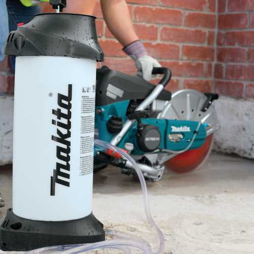 Makita 988-394-610 2.6 Gallon Pressurized Water Tank