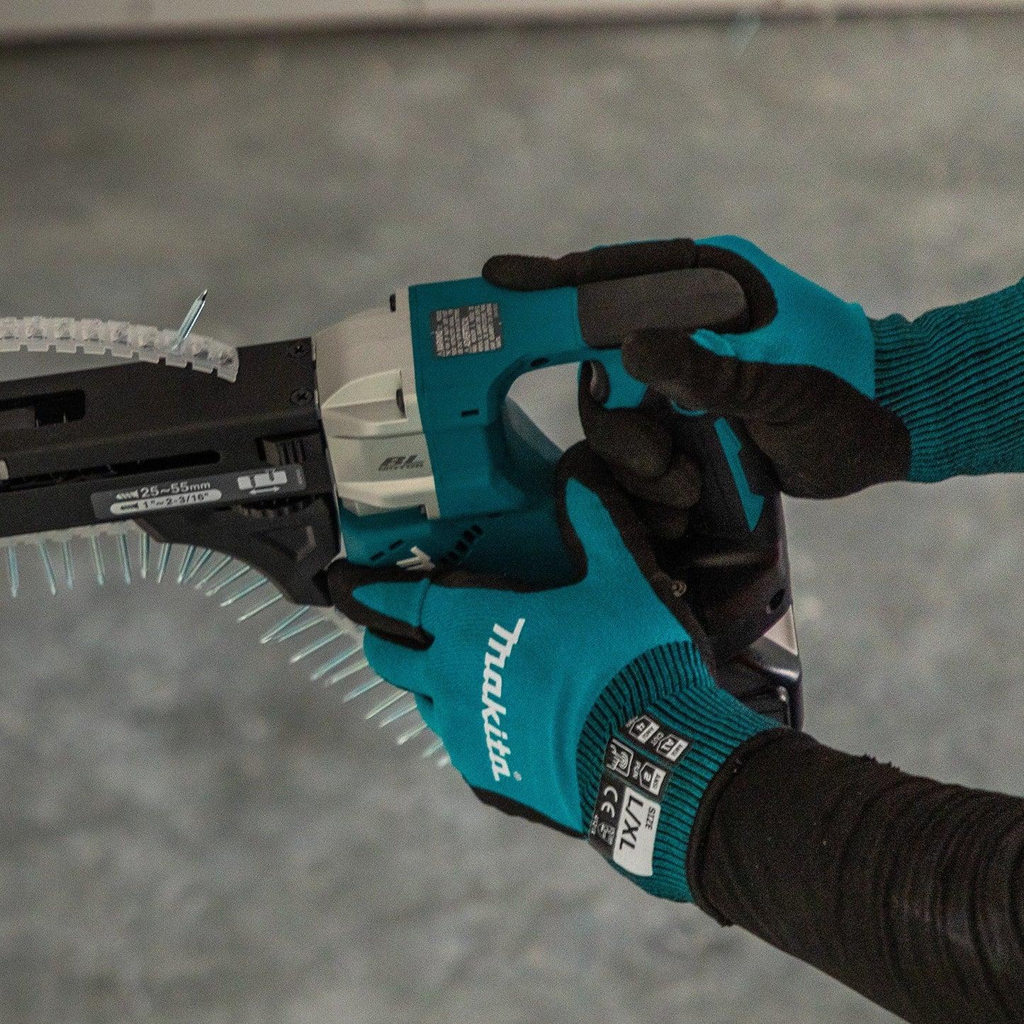 Makita XRF03Z 18V LXT® Lithium‘Ion Brushless Cordless 6,000 RPM Autofeed Screwdriver, Tool Only