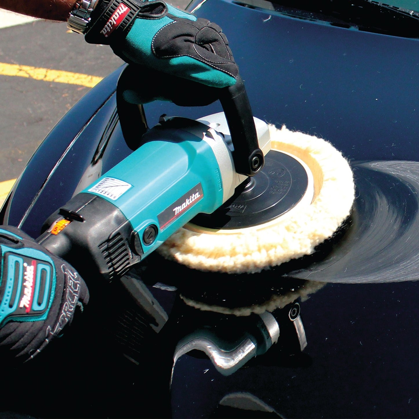 Makita 9227C 7" Polisher