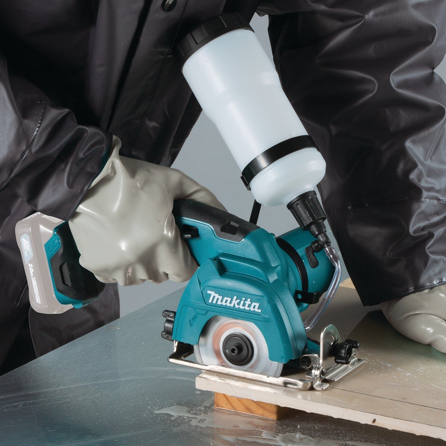 Makita CC02Z 12V max CXT® Lithium‘Ion Cordless 3‘3/8" Tile/Glass Saw, Tool Only