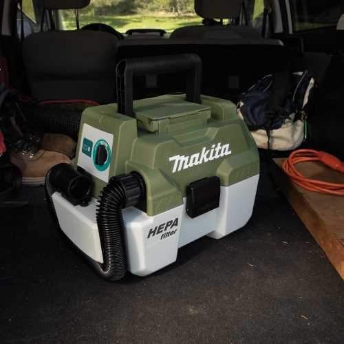 Makita ADCV11Z Outdoor Adventure, 18V LXT® Brushless Wet/Dry Vacuum, Tool Only