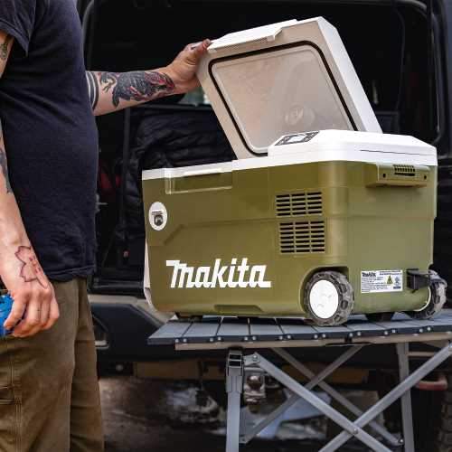 Makita ADCW180Z Outdoor Adventure, 18V X2 LXT®, 12V/24V DC Auto, and AC Cooler/Warmer, Tool Only