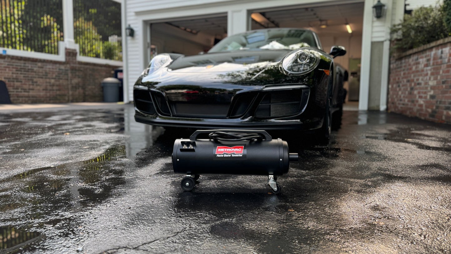 Metrovac 103I-118527 Air Force Master Blaster Revolution With 30' Hose 220V / Uk