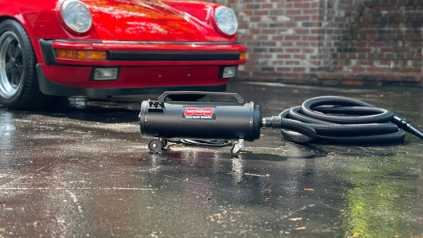 Metrovac 103I-118534 Air Force Master Blaster Revolution With 30' Hose 220V / Aus