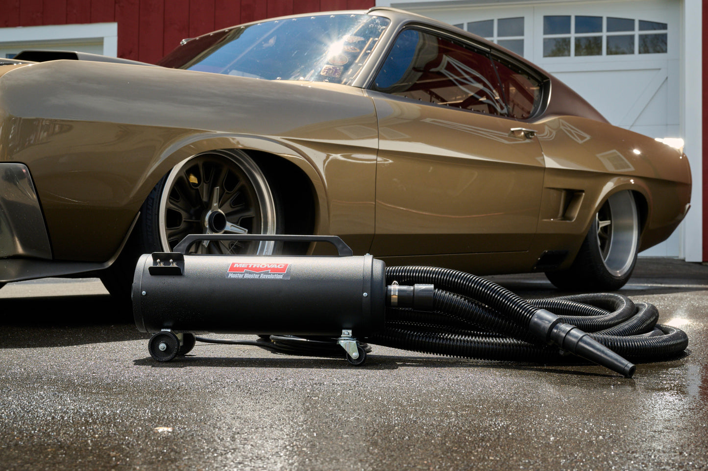 Metrovac 103I-118534 Air Force Master Blaster Revolution With 30' Hose 220V / Aus