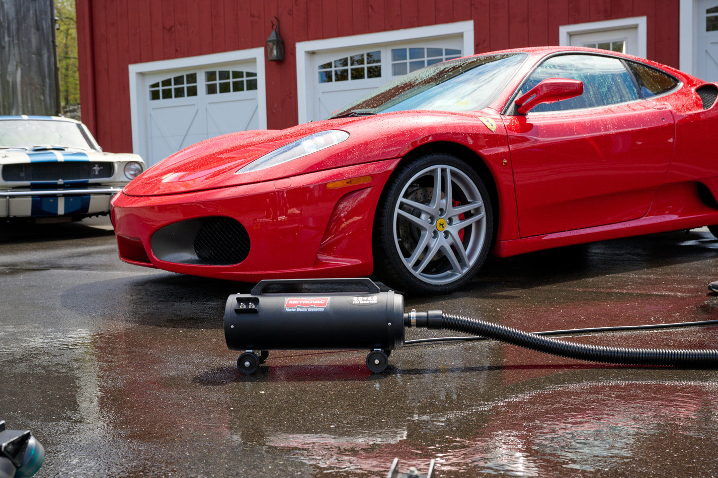 Metrovac 103I-142652 Air Force Master Blaster Revolution With 30' Hose 220V / Euro