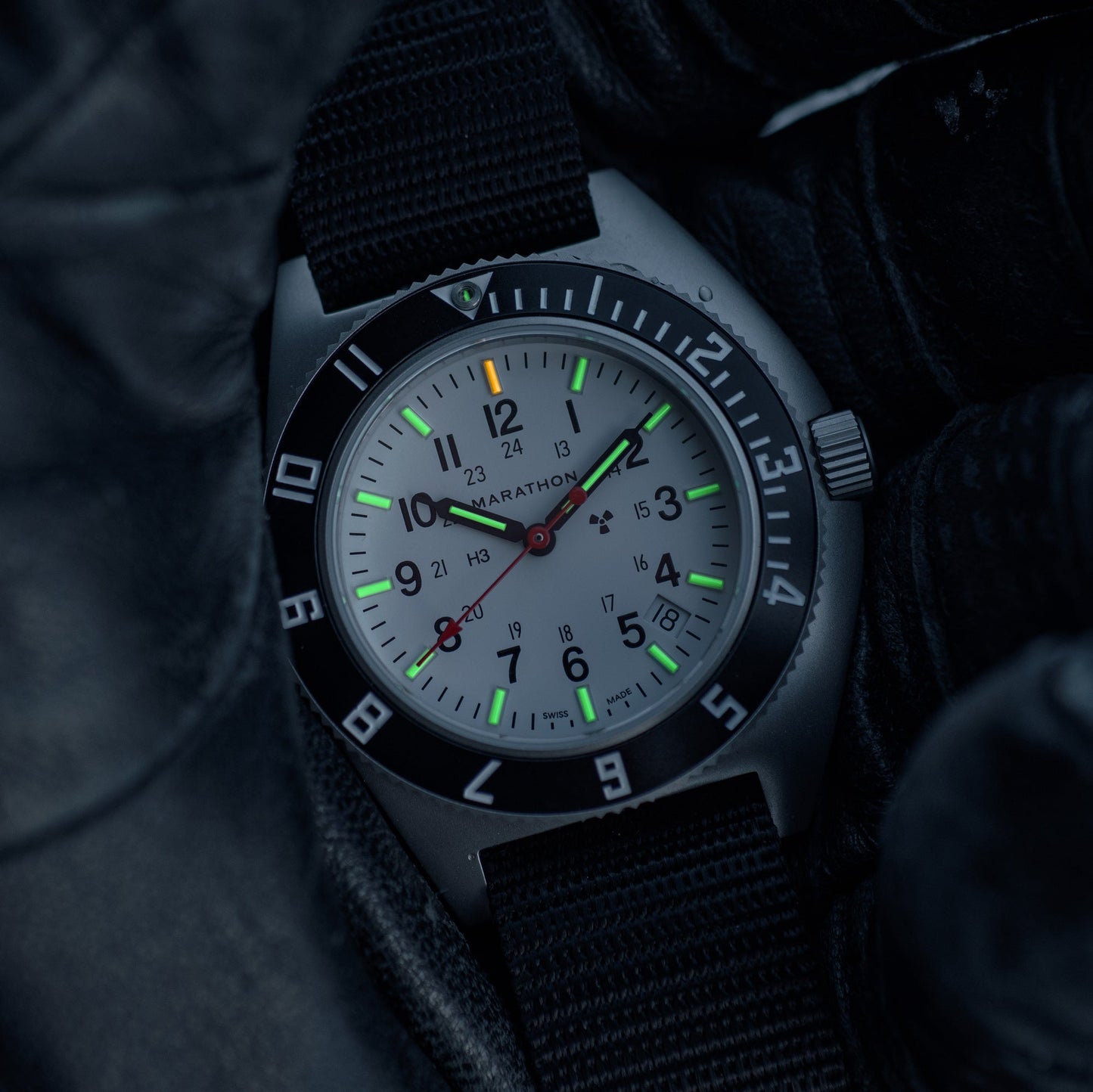 Marathon WW194013SS-0503 Arctic Edition SSNAV-D Steel Navigator Date Quartz (41mm) White Dial / Black Nylon Defstan Strap