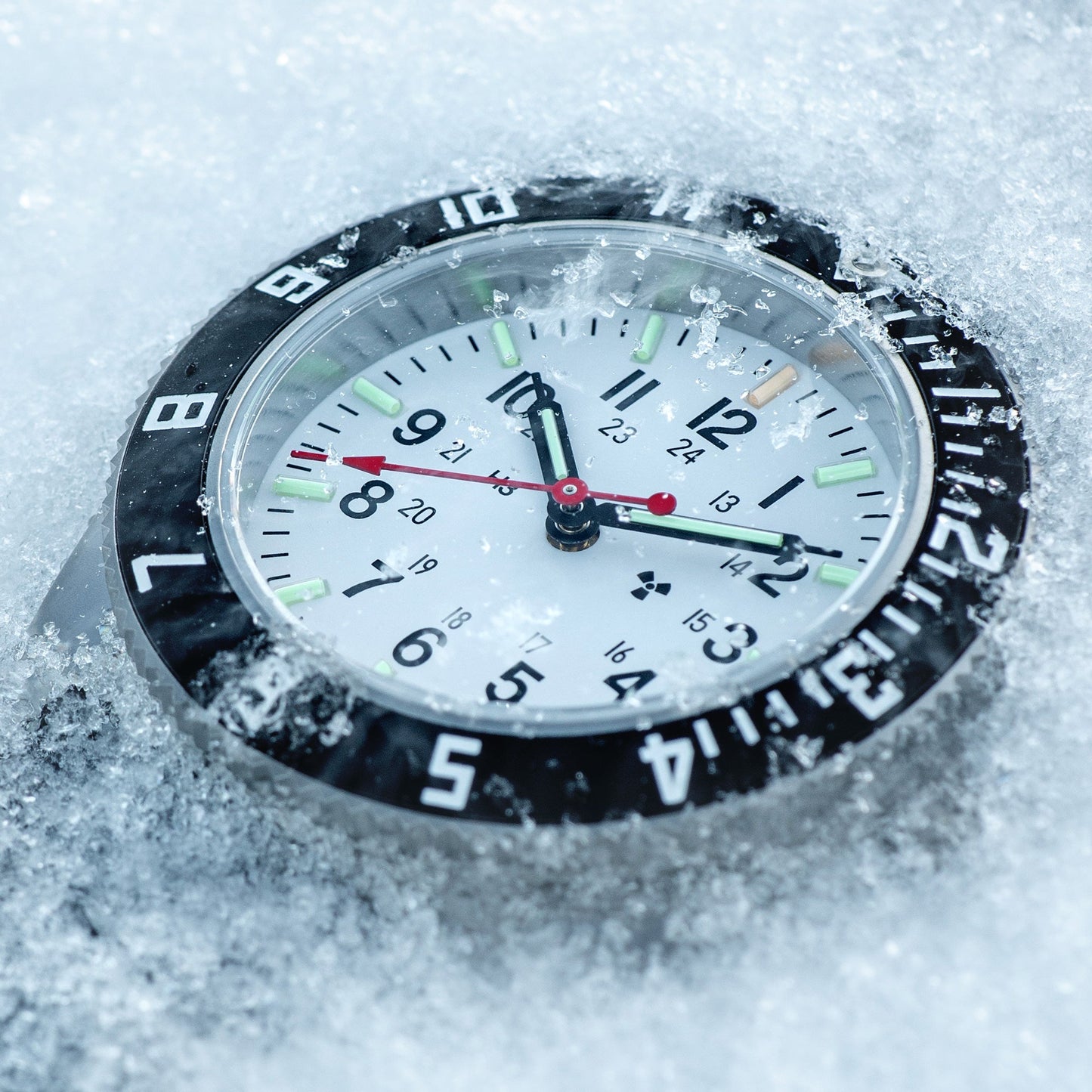 Marathon WW194001SS-0501 Arctic Edition SSNAV Steel Navigator Quartz (41mm) White Dial / Black Ballistic Nylon Strap 10"