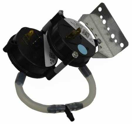 Goodman-Amana B1370209 Pressure Switch, Air, 2 Stage, Blue