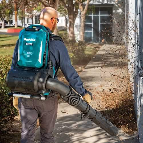 Makita CBU02Z 40V max ConnectX, Brushless Backpack Blower, Tool Only