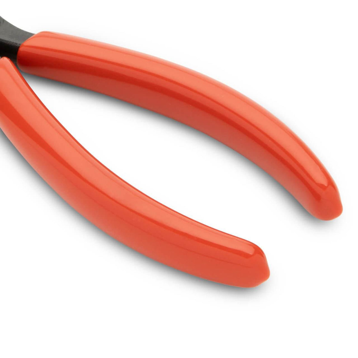 Crescent 6547CVN 7-1/2" Long Chain Nose Solid Joint Side Cutting Pliers - Carded