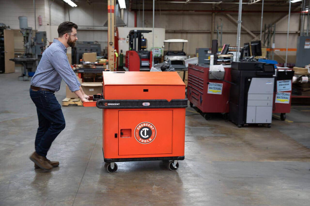 Crescent IUC2S8CBM-1DLR RAILWORKS 2 Shelf Industrial Utility Cart with 8" Casters and Single Door Security Panel